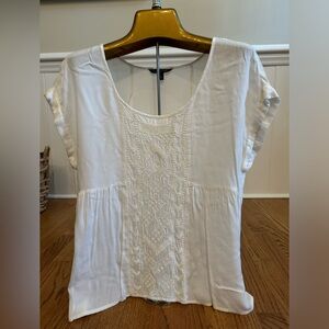 American Eagle cap sleeve top in off white size medium